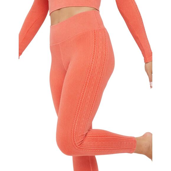 OFFLINE by Aerie Seamless Cable High Waisted Legging - Starburst NWT Size Medium - Picture 2 of 10